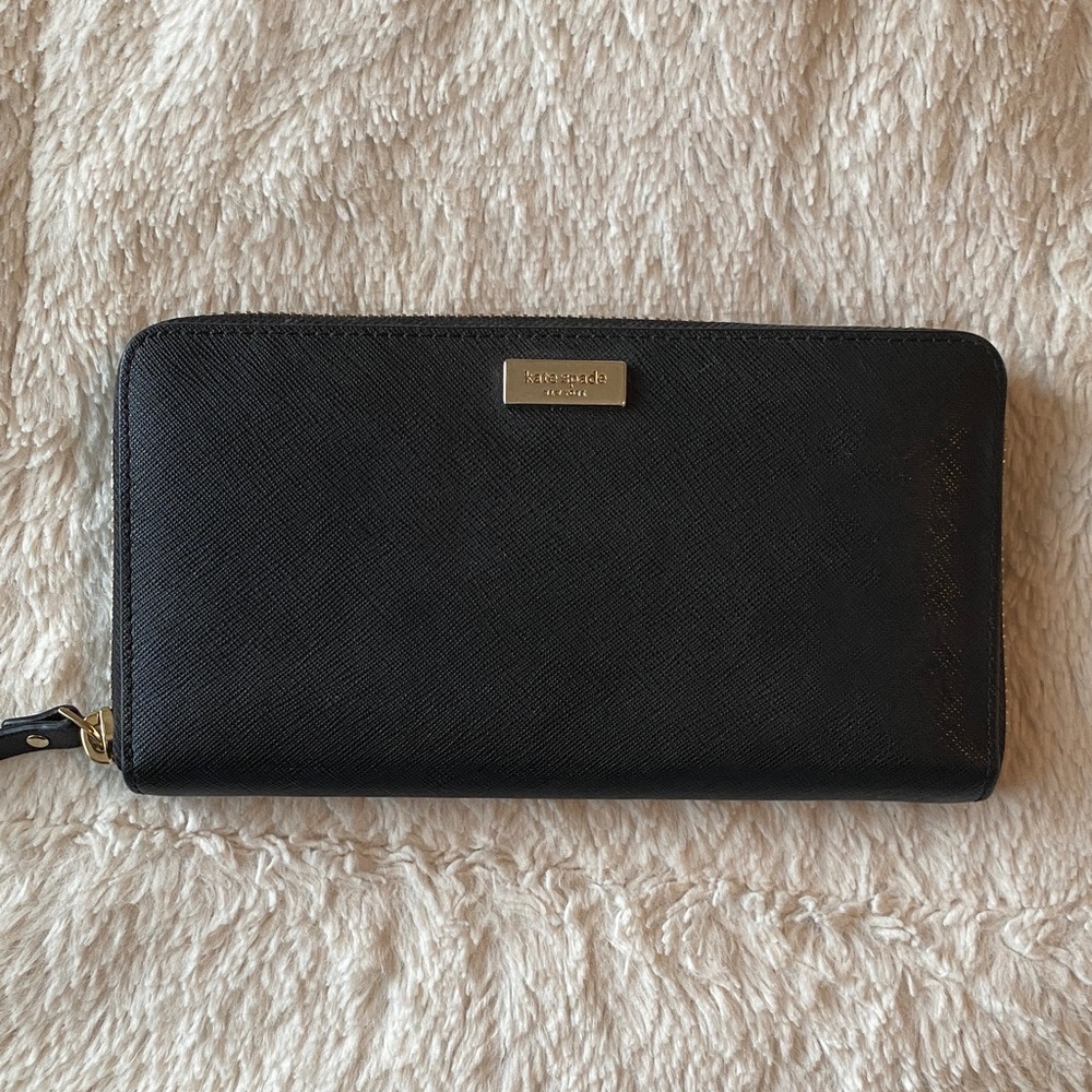 Kate Spade Large Continental Zipper Wallet